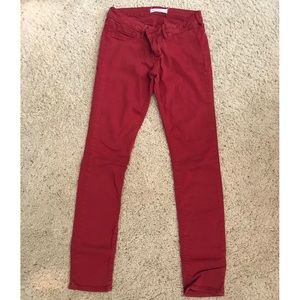 Bullhead Low Rise Ultra Skinny Jeans